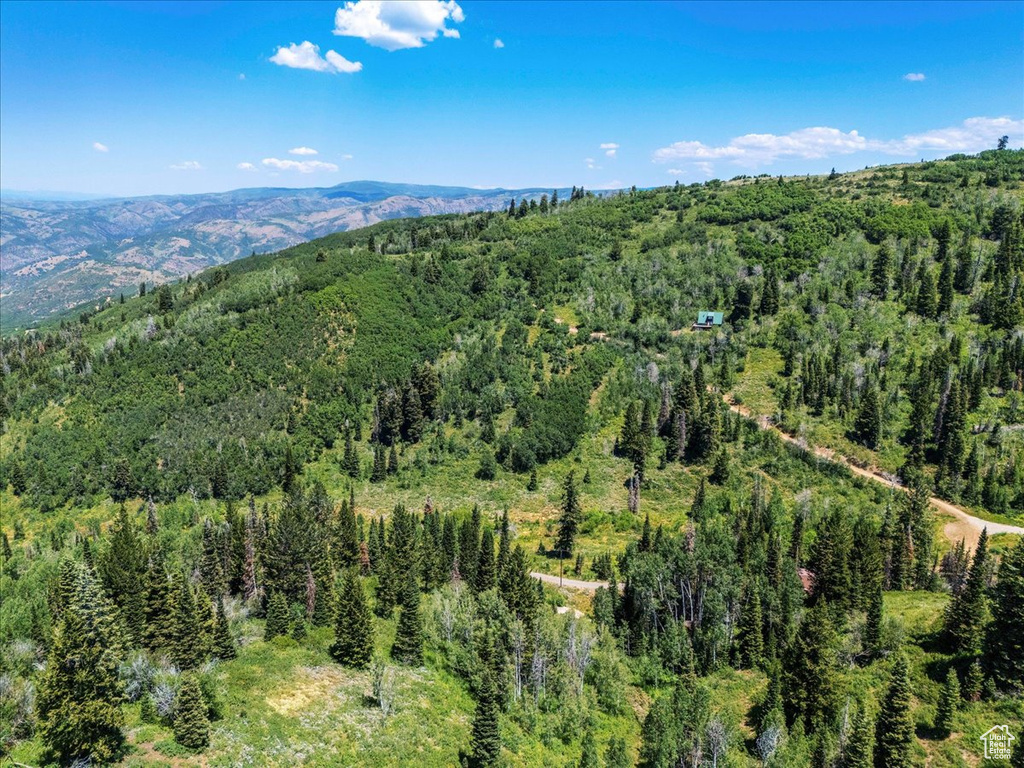 15587 E 700 S Huntsville, UT 84317