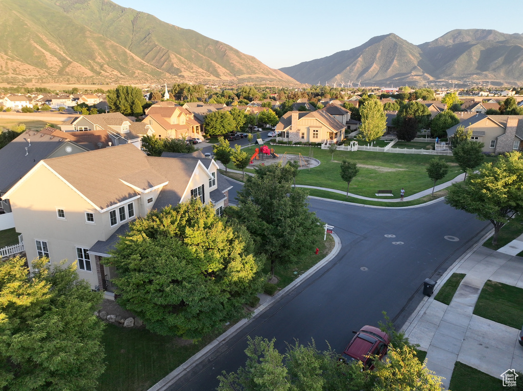 889 S SEGO LILY WAY Mapleton, UT 84664