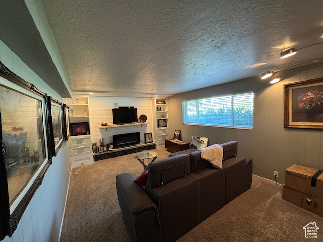 4650 S CHAPEL DR Salt Lake City, UT 84117