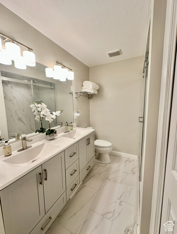 2442 N 2275 E Layton, UT 84040