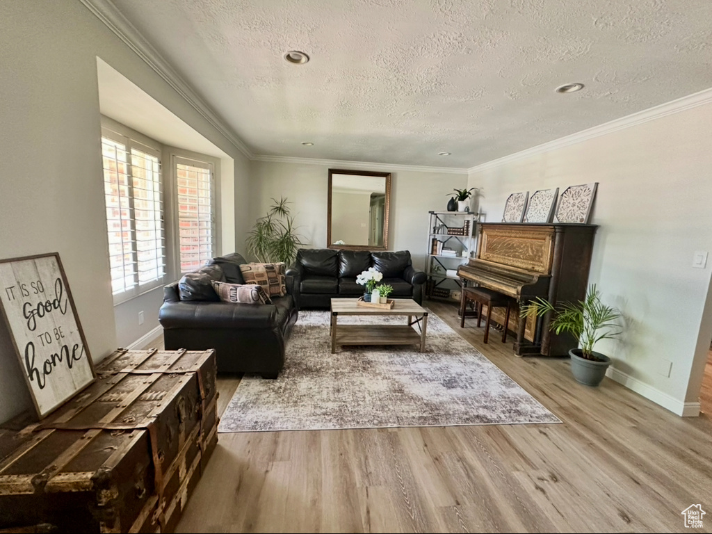 2442 N 2275 E Layton, UT 84040