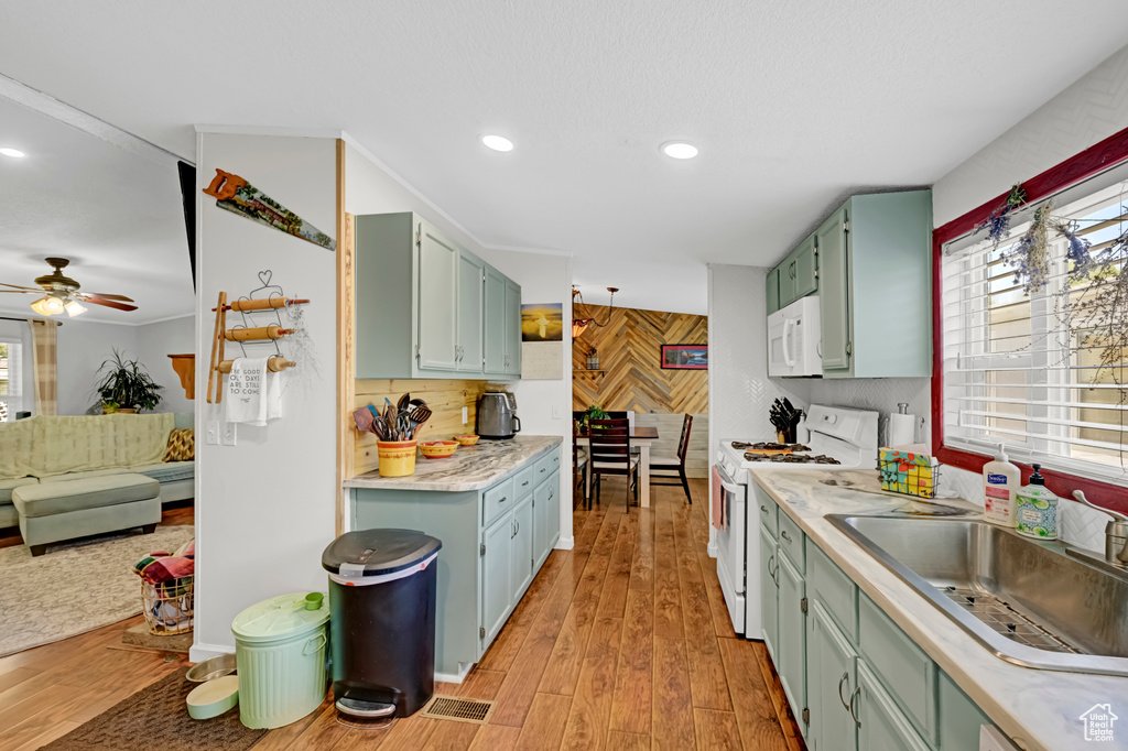 120 N 350 W #118 American Fork, UT 84003