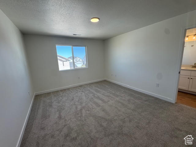 Photo 10 for MLS #2098331 at 462 W Sapphire Dr #7016