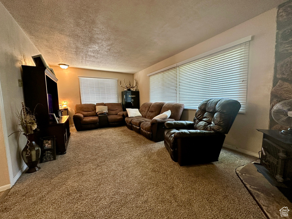 8744 E 6500 S Jensen, UT 84035
