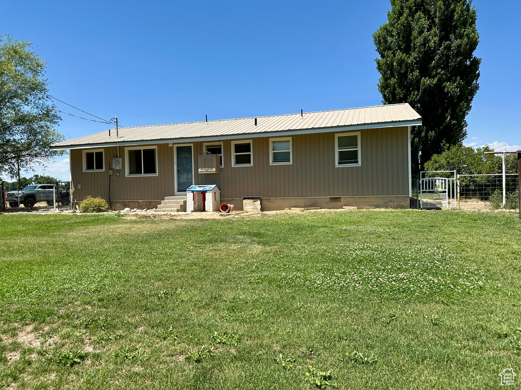 8744 E 6500 S Jensen, UT 84035