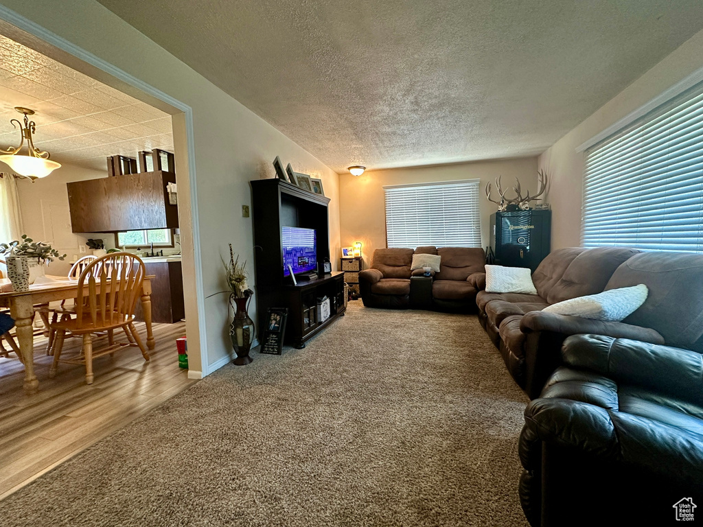 8744 E 6500 S Jensen, UT 84035