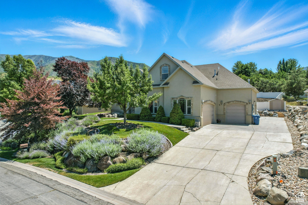 135 W COVE DR Elk Ridge, UT 84651