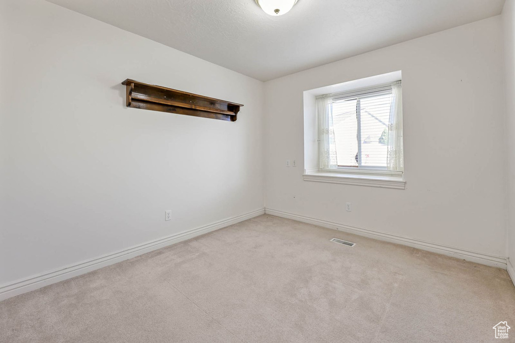 2474 N DORCHESTER AVE Harrisville, UT 84414