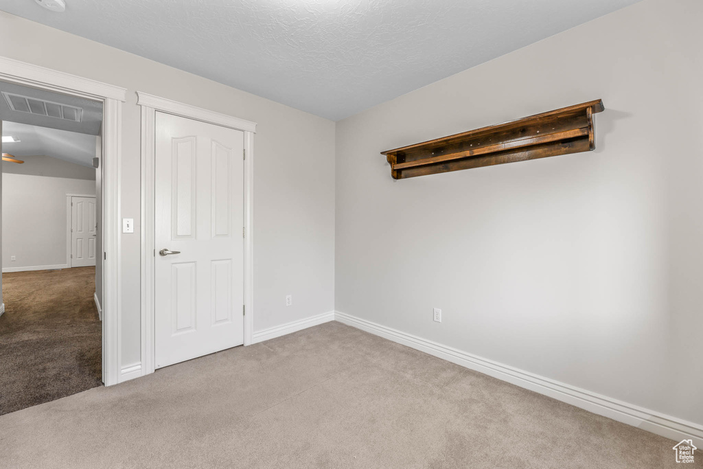 Photo 23 for MLS #2098353 at 2474 N Dorchester Ave