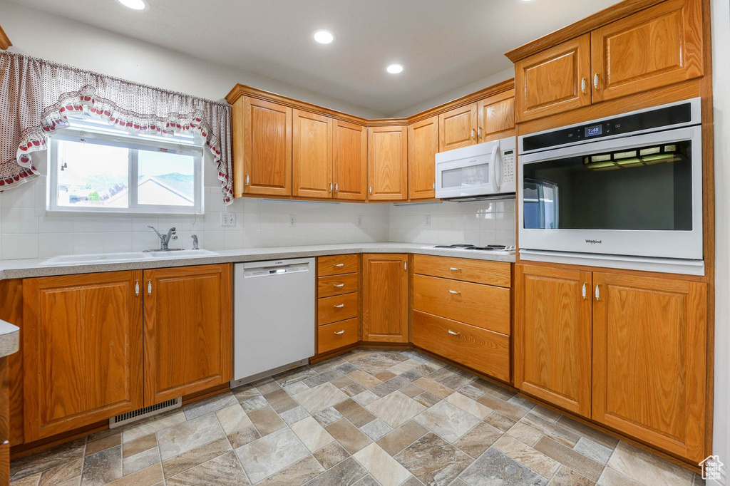 2474 N DORCHESTER AVE Harrisville, UT 84414
