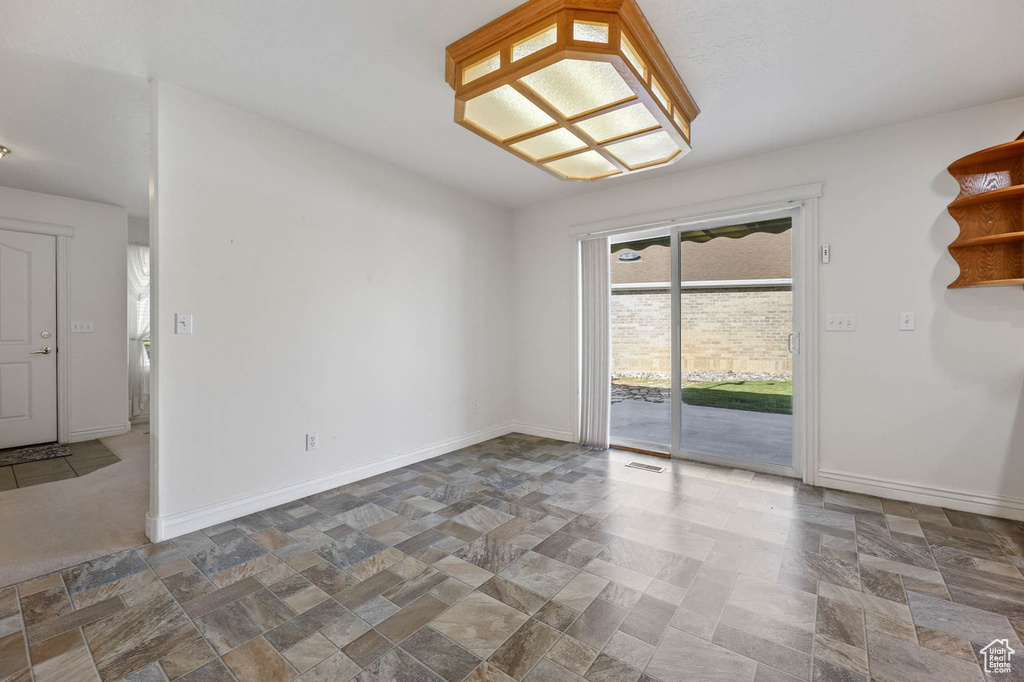 2474 N DORCHESTER AVE Harrisville, UT 84414