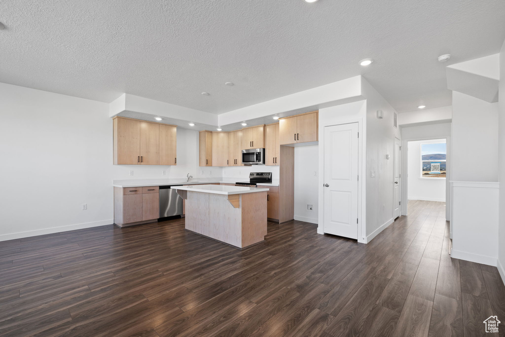 Photo 14 for MLS #2098360 at 6807 W Pine Trail Ln #304