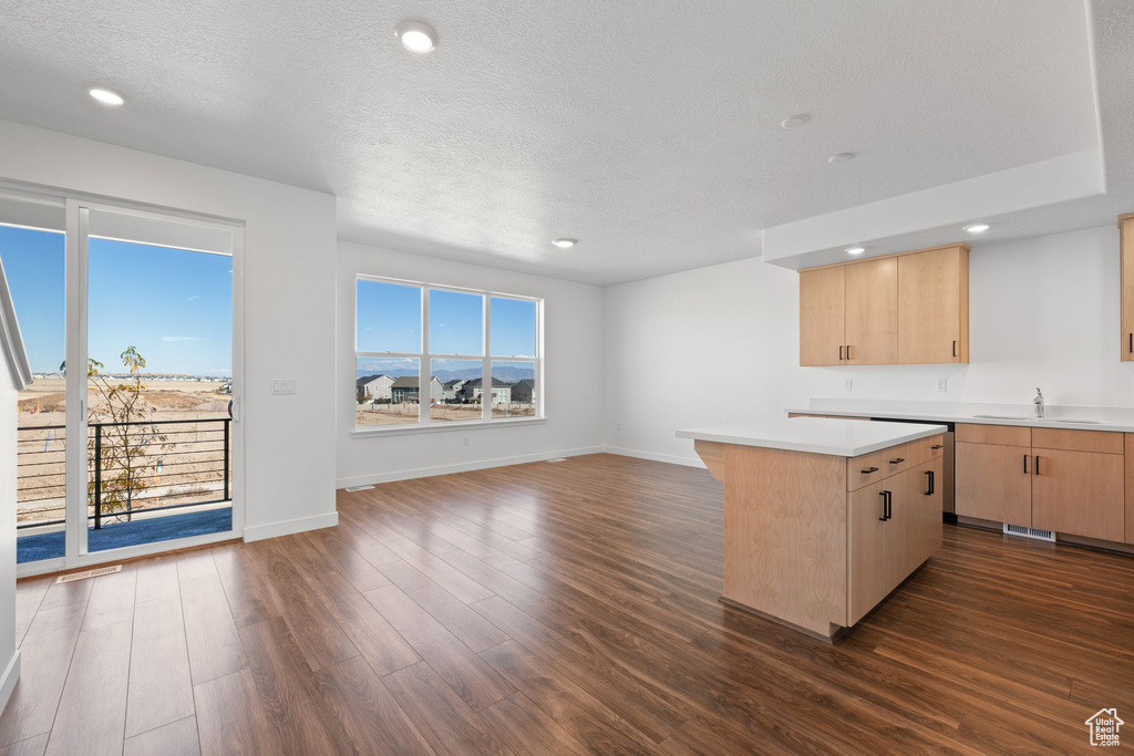 Photo 10 for MLS #2098360 at 6807 W Pine Trail Ln #304