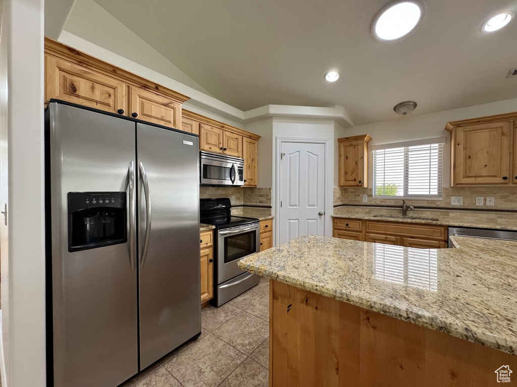 94 HILLSBOROUGH DR Pleasant View, UT 84414