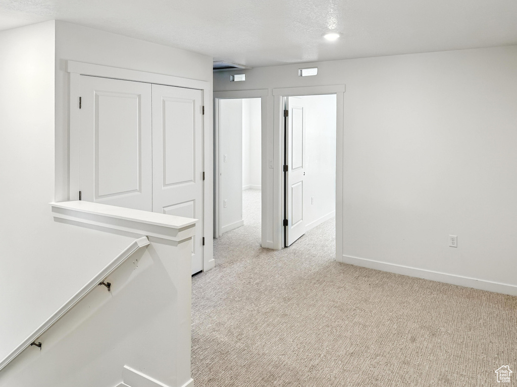 8239 W JOSHUA TREE LN Magna, UT 84044