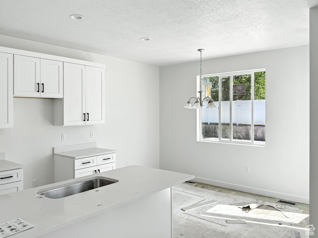 8239 W JOSHUA TREE LN Magna, UT 84044