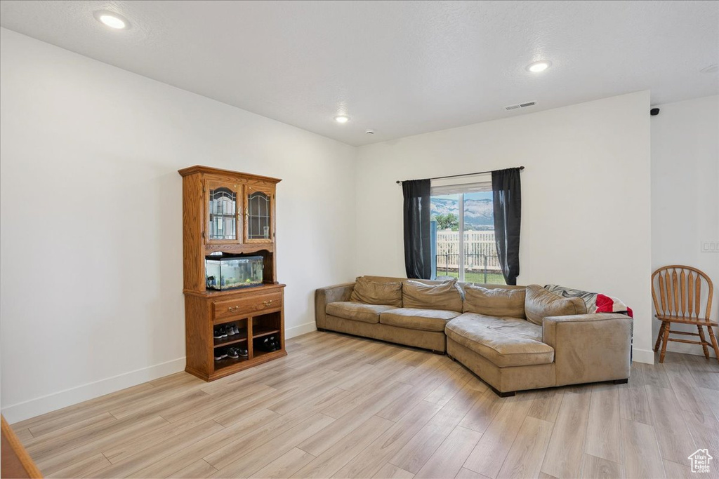 3270 N 3325 W #386B Plain City, UT 84404