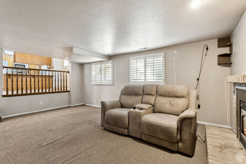 6924 S 2160 W West Jordan, UT 84084