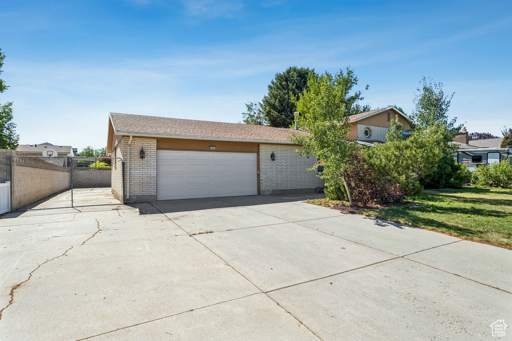 6924 S 2160 W West Jordan, UT 84084