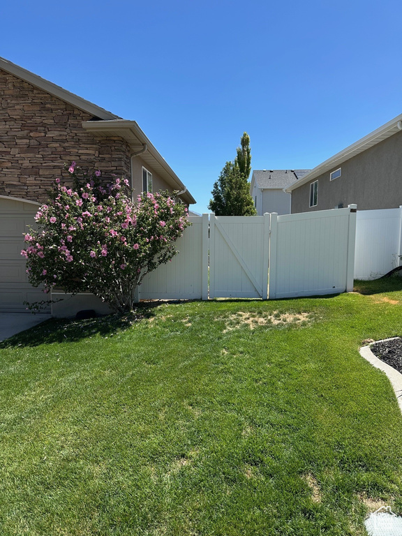 13677 S BUCKEYE WAY Riverton, UT 84096