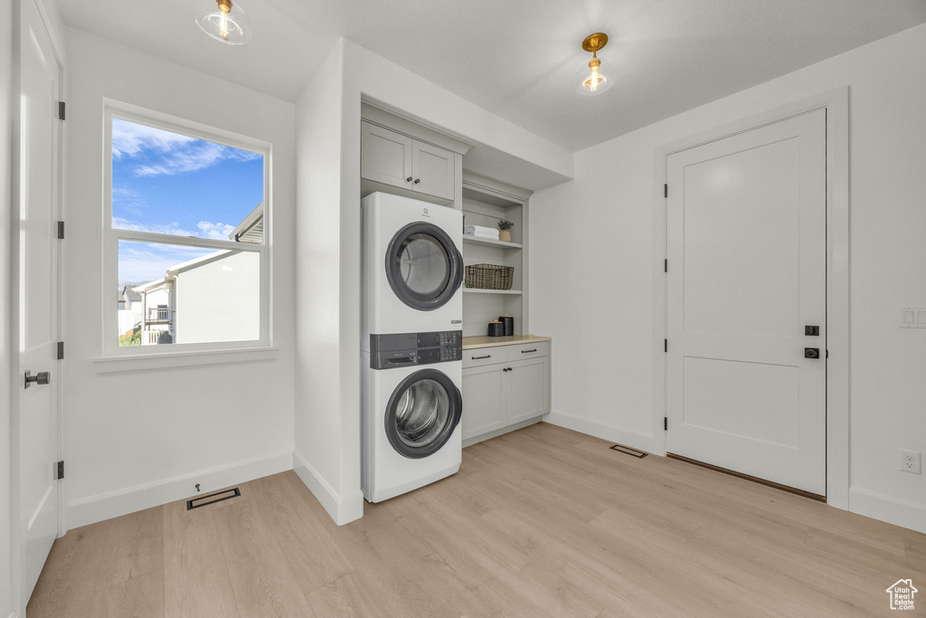 3728 W CHALGROVE RD Taylor, UT 84401