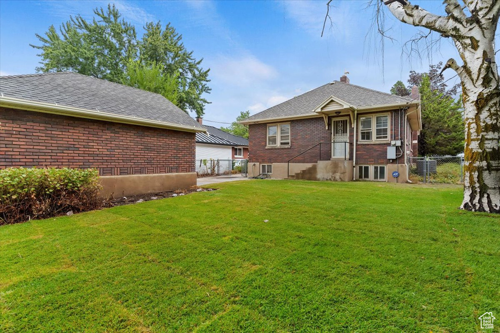 Photo 19 for MLS #2098416 at 2737 S Harrison Blvd