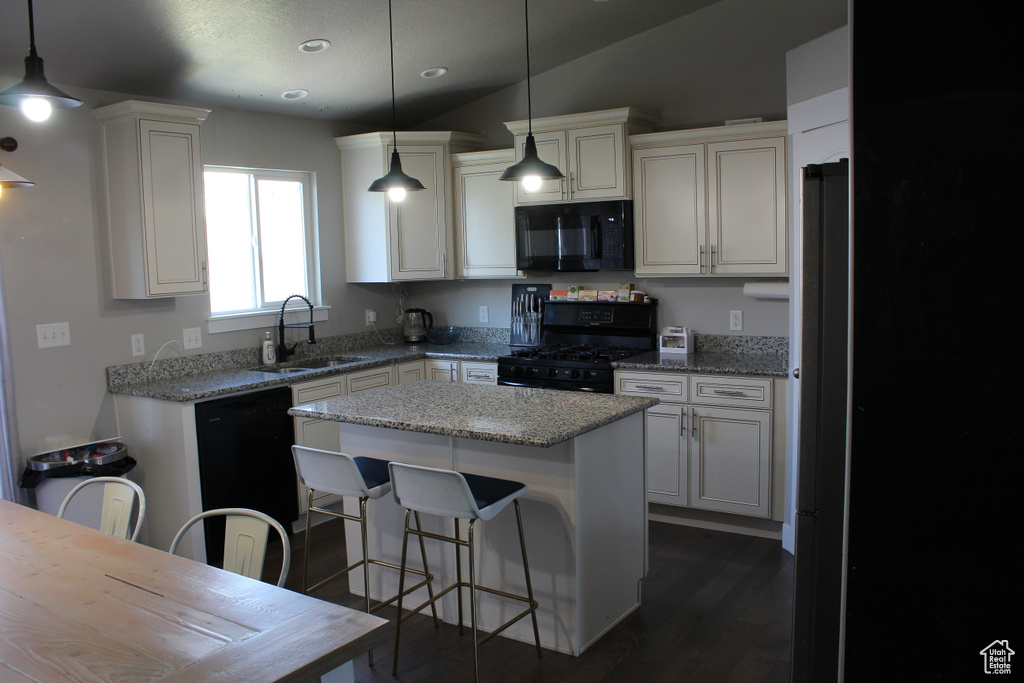 2359 E PRAIRIE LN Eagle Mountain, UT 84005
