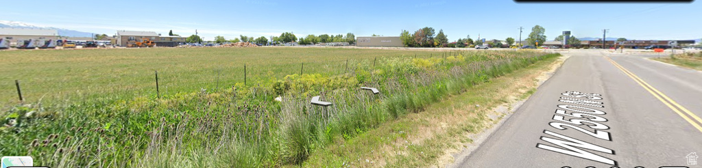 2458 N HIGHWAY 89 Harrisville, UT 84404