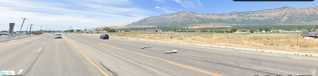 2458 N HIGHWAY 89 Harrisville, UT 84404