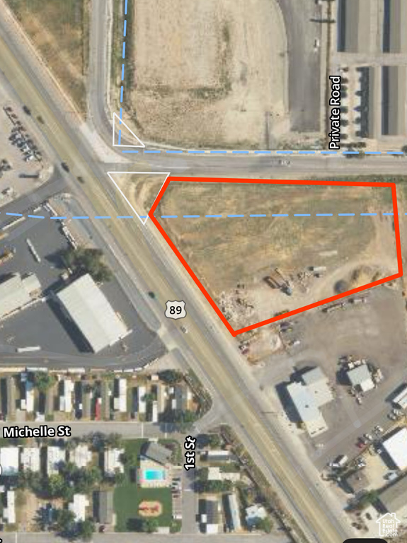 2458 N HIGHWAY 89 Harrisville, UT 84404