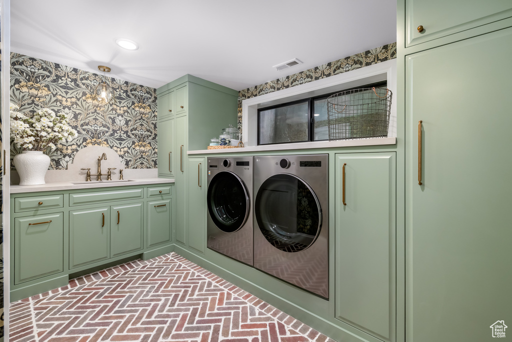 4605 S LEDGEMONT DR Salt Lake City, UT 84124