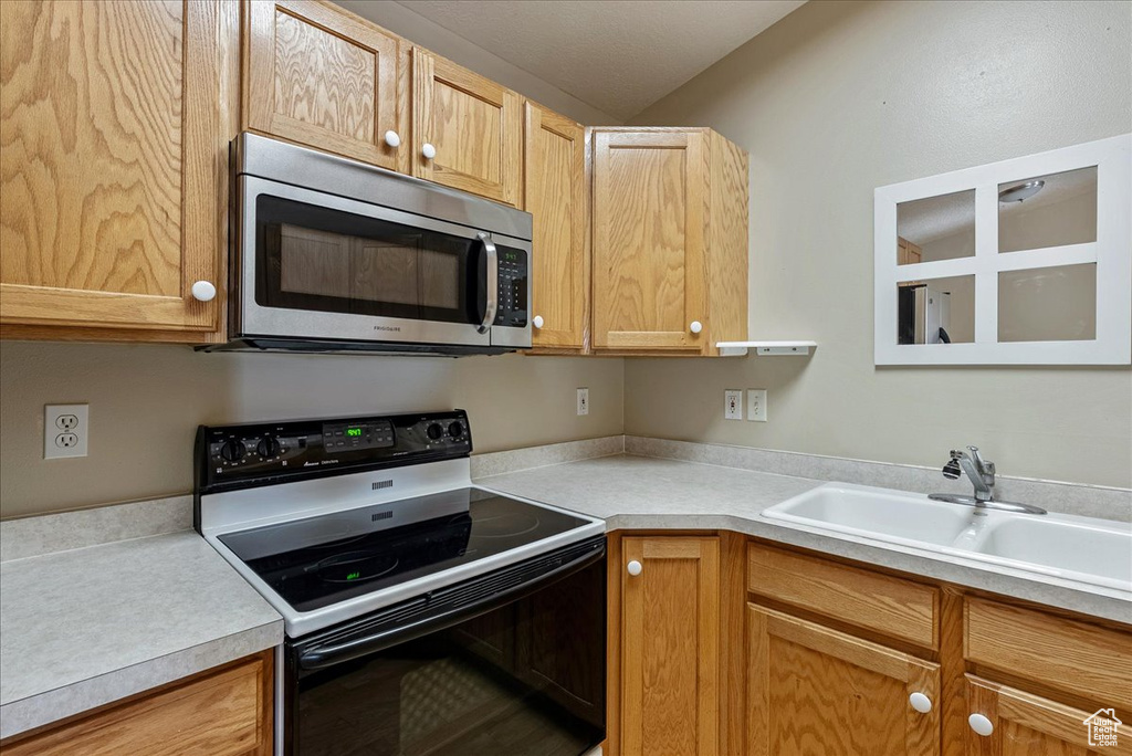1218 W 1420 N Orem, UT 84057