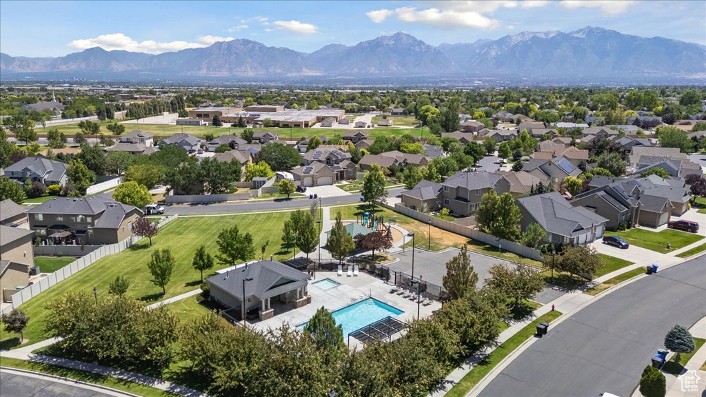 5719 W BOULDER CREEK RD West Jordan, UT 84081