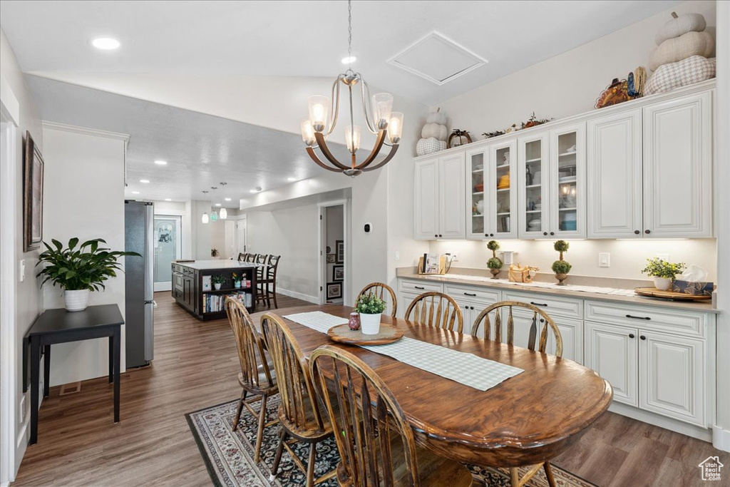 5719 W BOULDER CREEK RD West Jordan, UT 84081