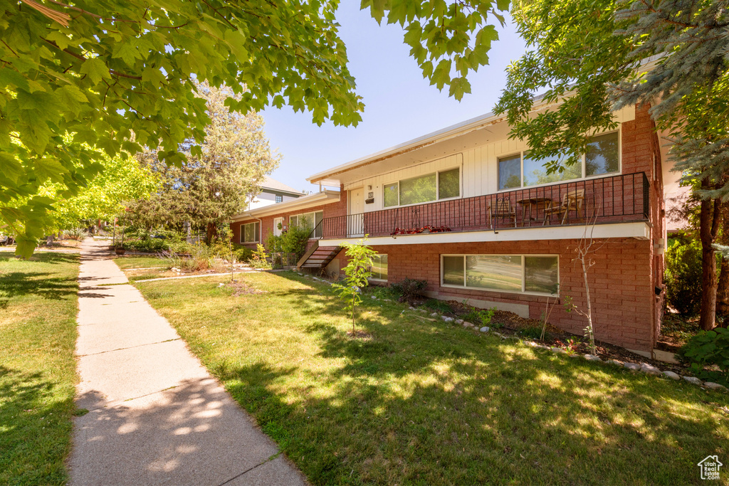 906 E THIRD AVE Salt Lake City, UT 84103