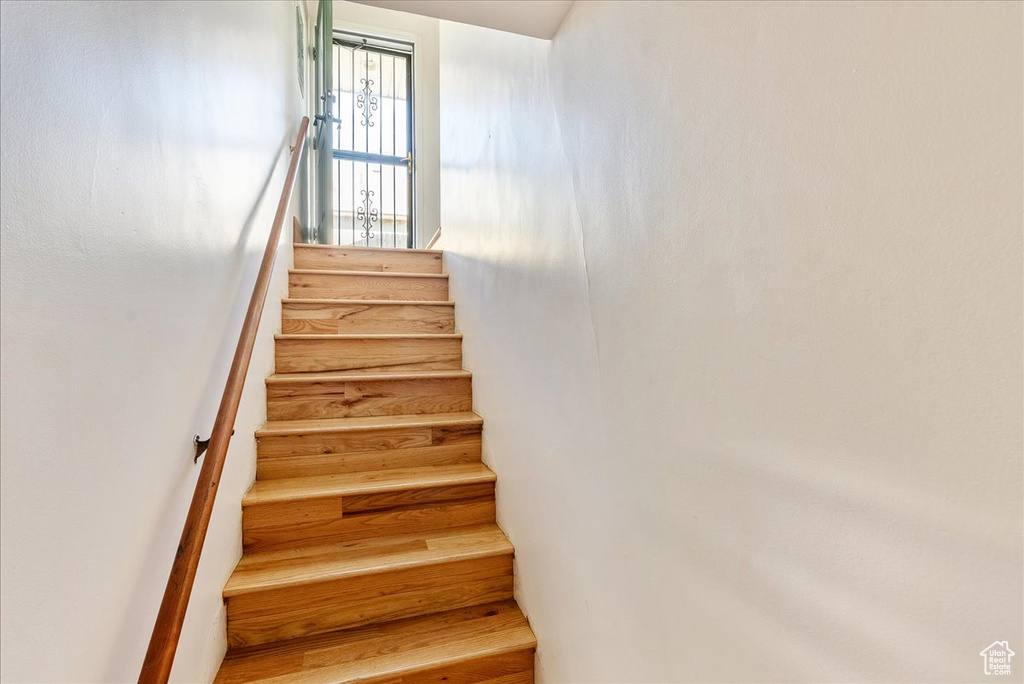 458 E 8800 S Sandy, UT 84070