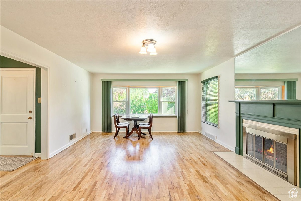 458 E 8800 S Sandy, UT 84070