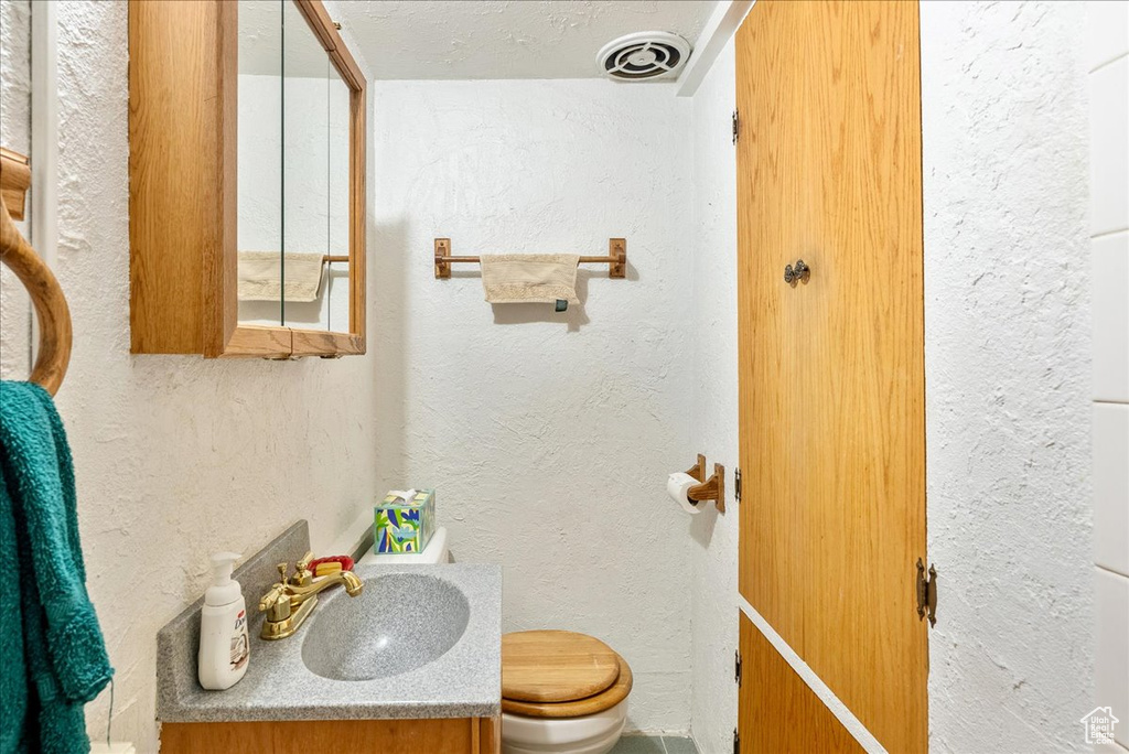 458 E 8800 S Sandy, UT 84070