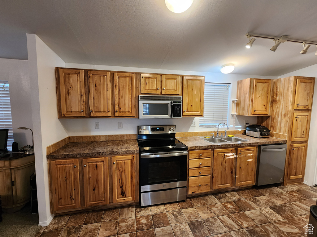 Photo 2 for MLS #2098435 at 155 S 1200 West #6