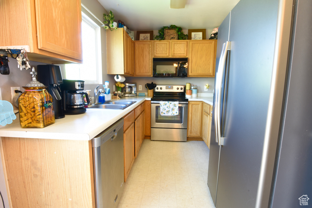 856 S 860 W Tooele, UT 84074