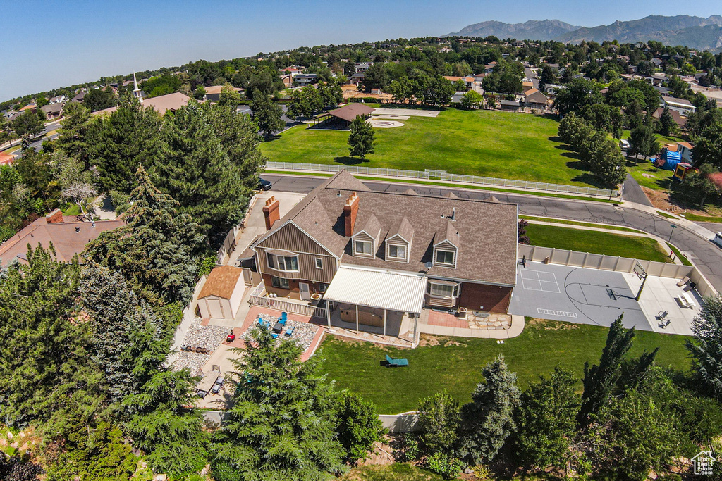 2148 E PINECREST LN Sandy, UT 84092