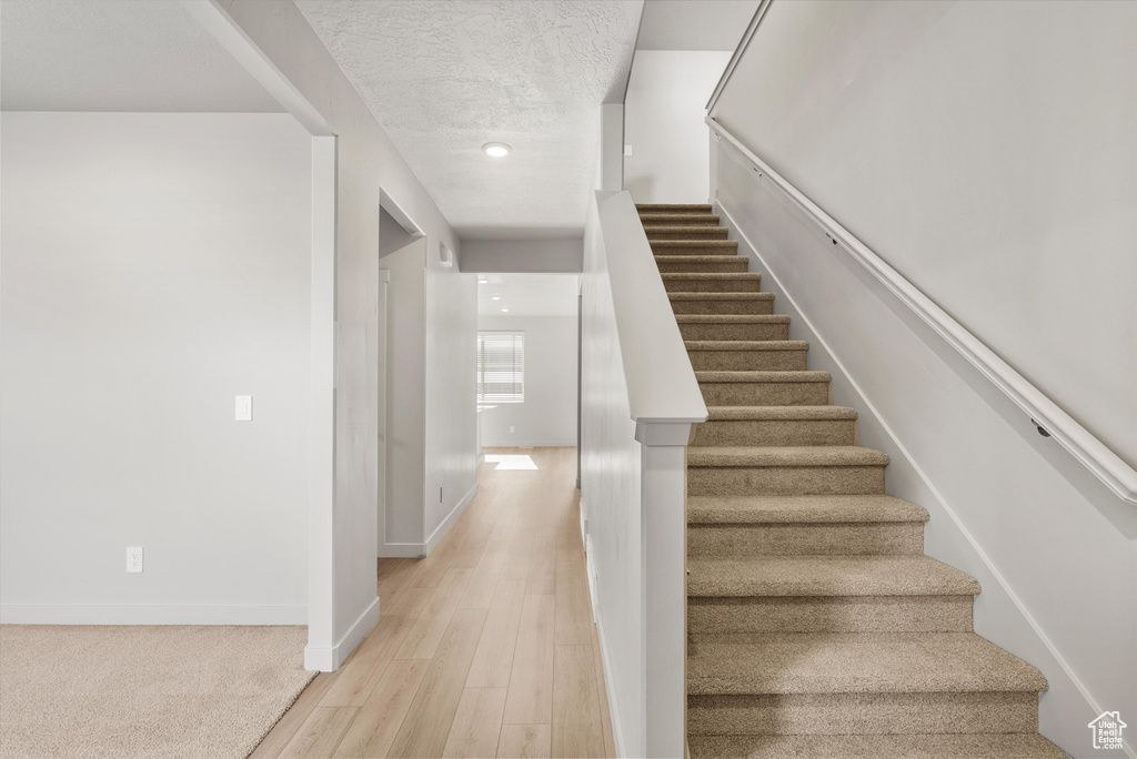 Photo 6 for MLS #2098450 at 113 W High Cheddar #0235