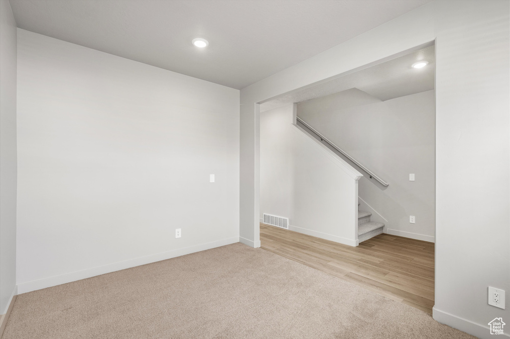 Photo 8 for MLS #2098450 at 113 W High Cheddar #0235