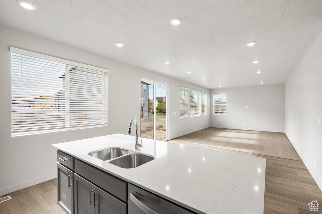 Photo 14 for MLS #2098450 at 113 W High Cheddar #0235