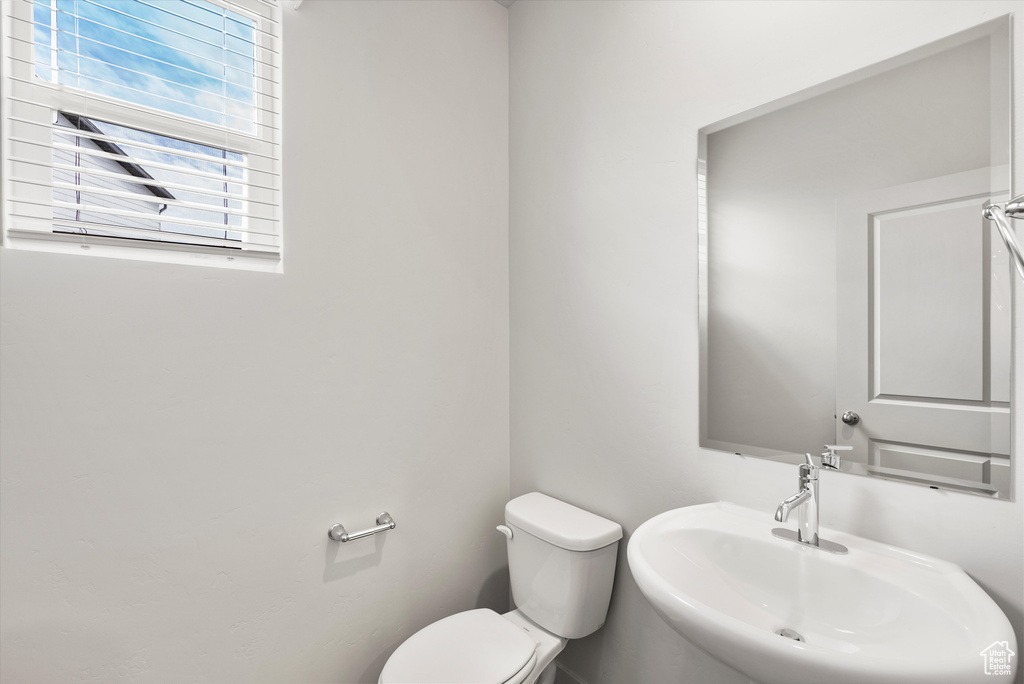 Photo 7 for MLS #2098450 at 113 W High Cheddar #0235