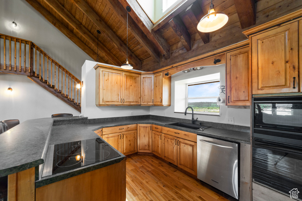 16 N PORCUPINE LN La Sal, UT 84530