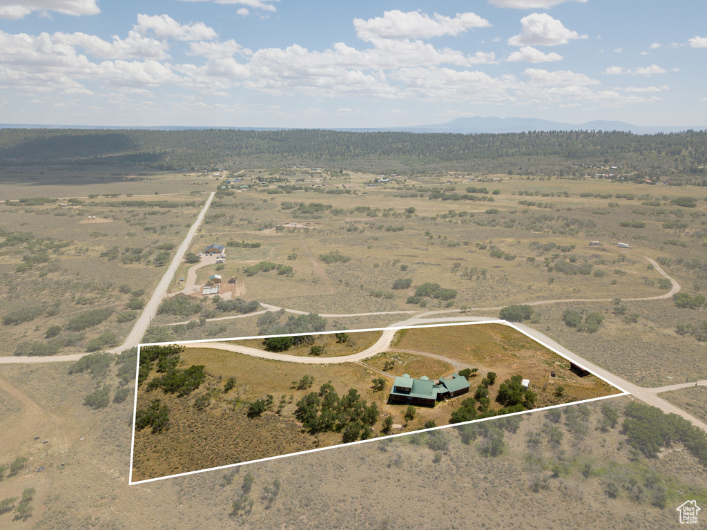 16 N PORCUPINE LN La Sal, UT 84530