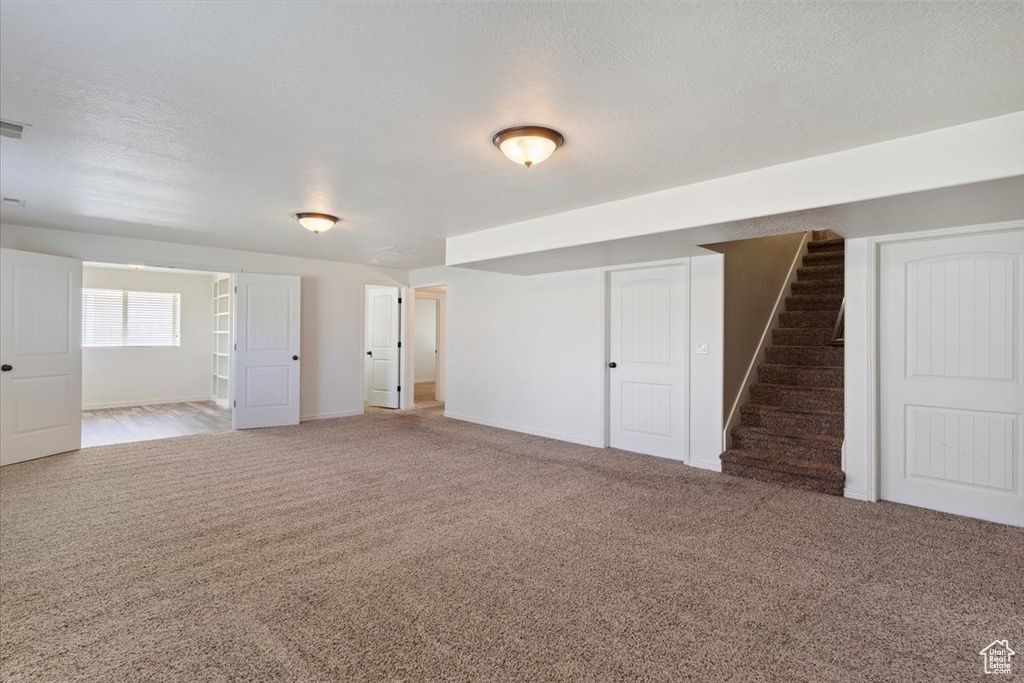 5464 S 3200 W Roy, UT 84067