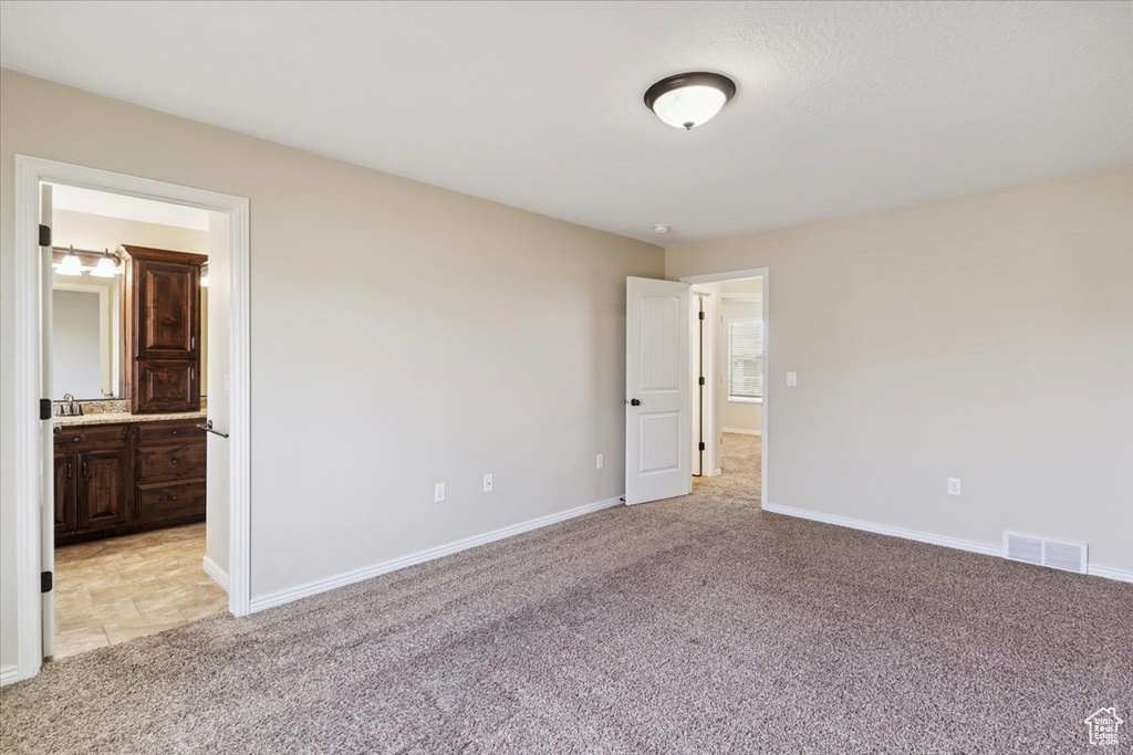 5464 S 3200 W Roy, UT 84067