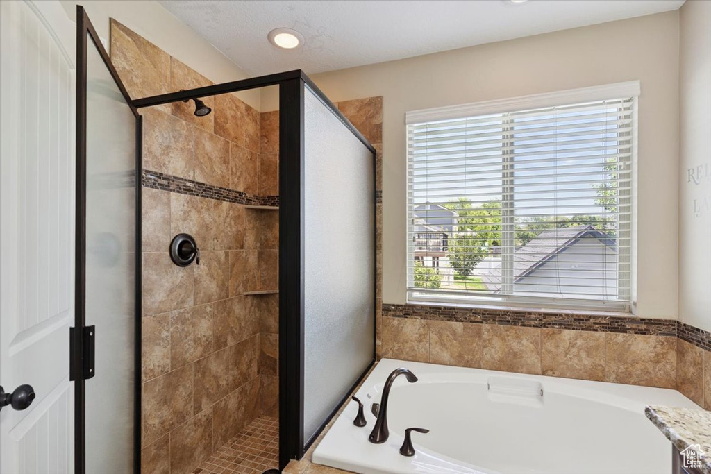 5464 S 3200 W Roy, UT 84067